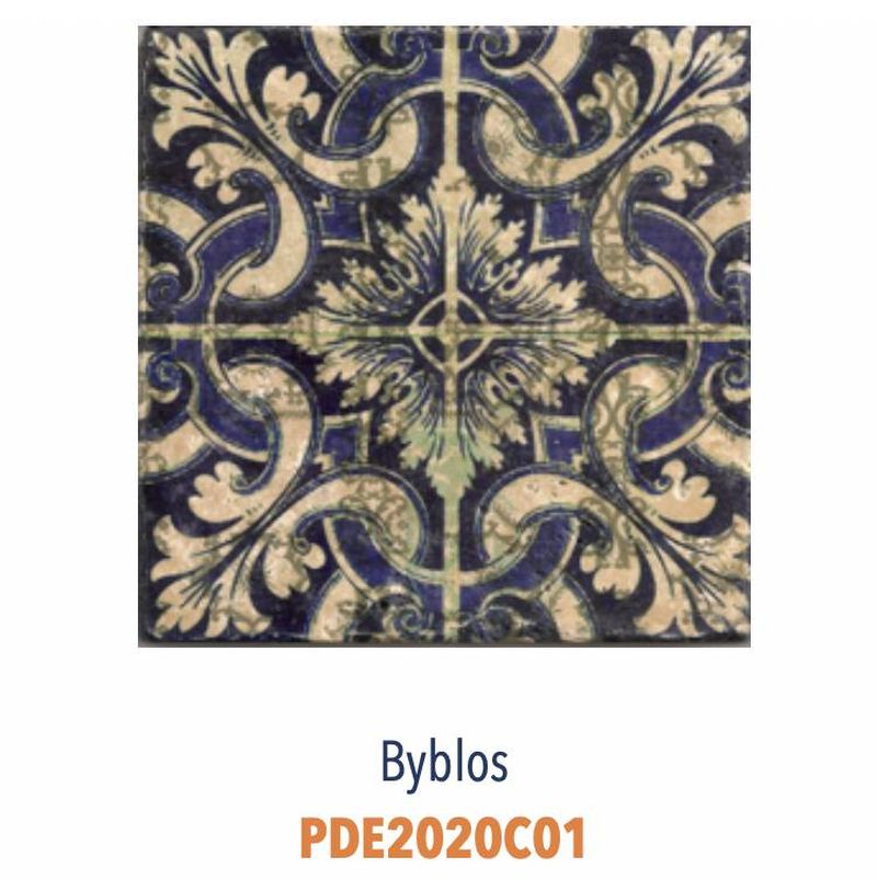 Pierre décorée Byblos