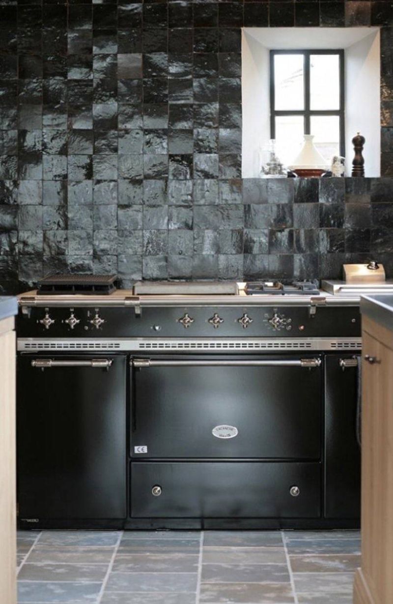 Crédence de Cuisine en Zellige Noir