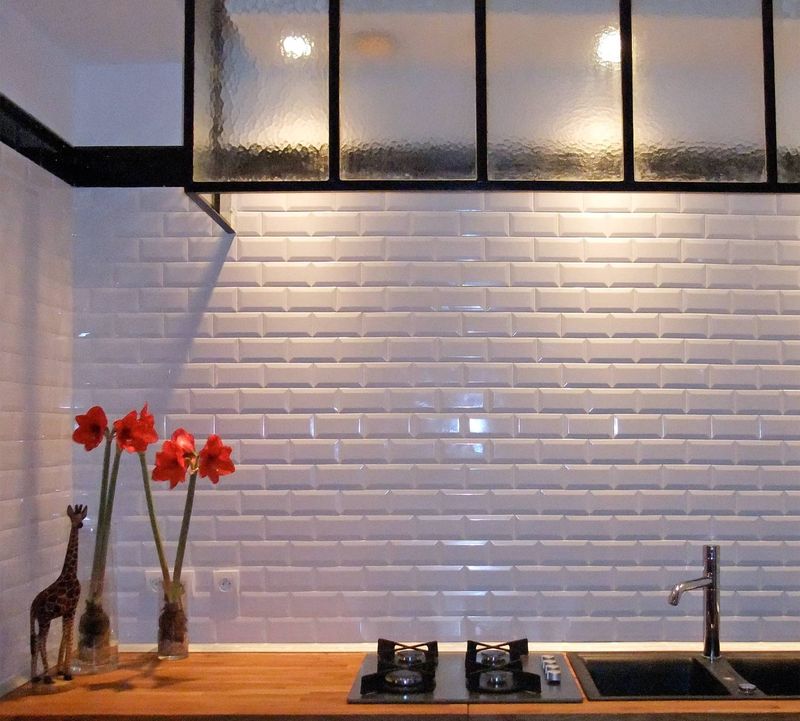 Murs de Cuisine en Carreau Metro Blanc Chantier Economique